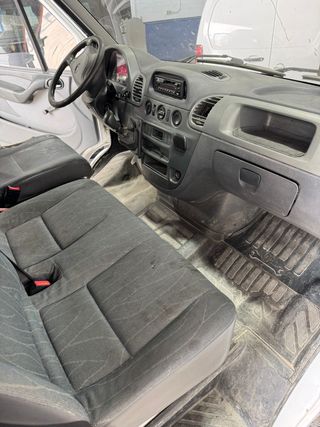 MERCEDES - BENZ SPRINTER  FURGON ** SIN GARANTIA *