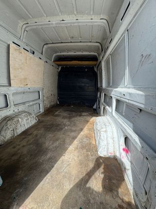 MERCEDES - BENZ SPRINTER  FURGON ** SIN GARANTIA *