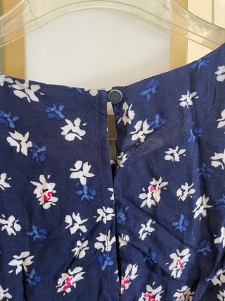 Mono azul floral