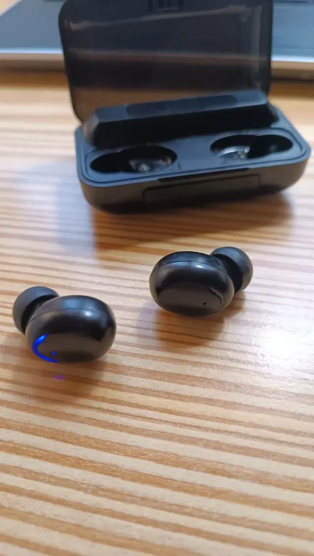 Cuffie wireless nere