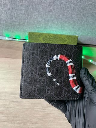 Cartera Serpiente Roja Negra con caja
