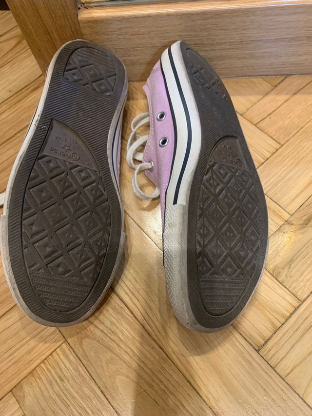 Zapatillas Converse lilas