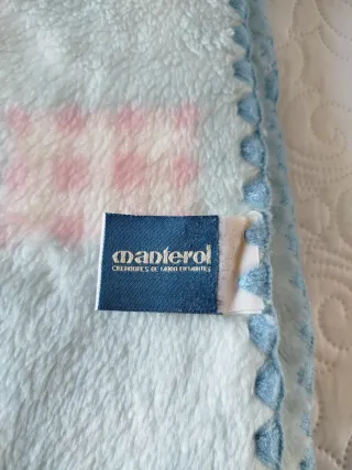 Manta Manterol cuna gatitos