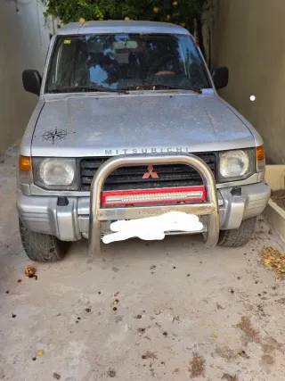 Mitsubishi Montero 1992
