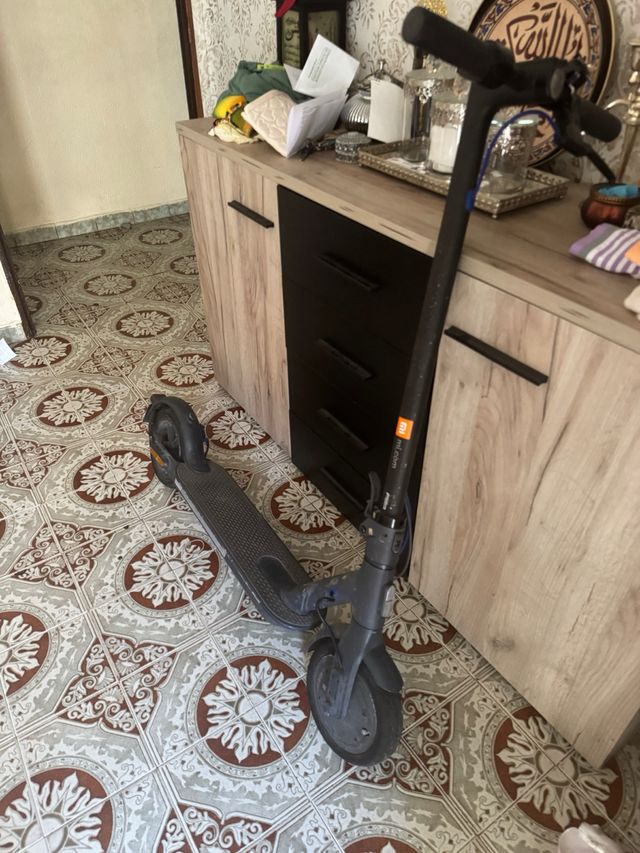 Patinete Xiaomi Mi 3 Casi Nuevo