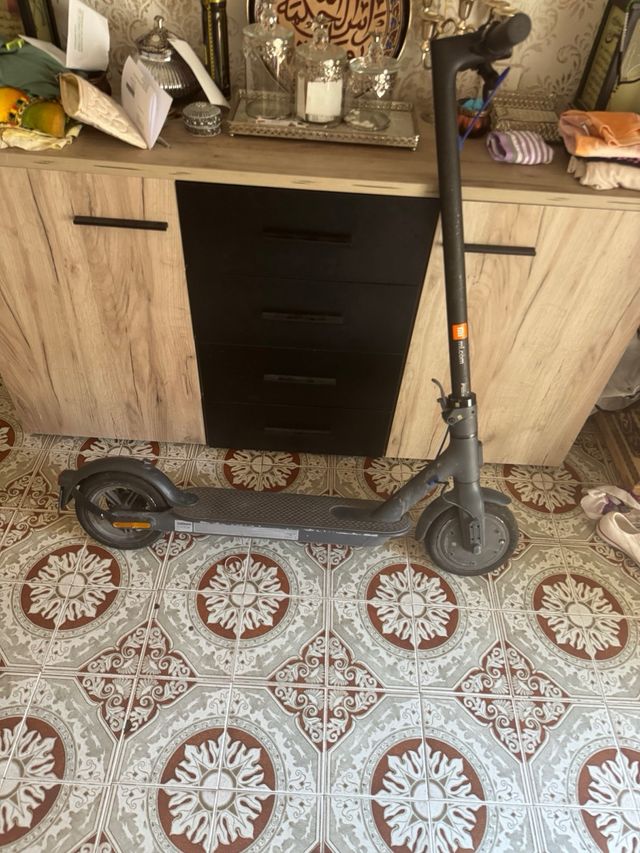 Patinete Xiaomi Mi 3 Casi Nuevo