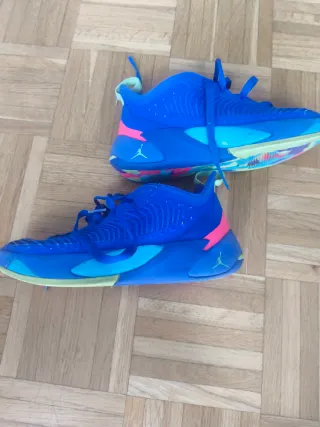 Jordan Luka Doncic 1 azules y rosas