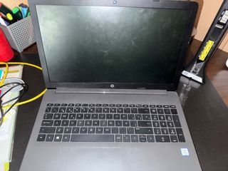 Ordenador HP Gris