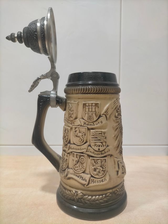 Jarra cerveza alemana decorativa