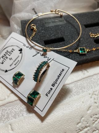 Conjunto Varias Joyas Verdes y Doradas
