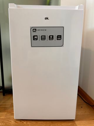 Congelador OK. OFZ 151 E W bajo encimera