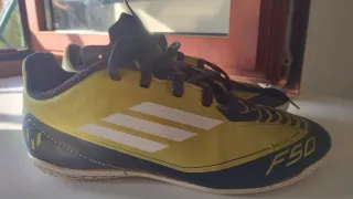 Botas Fútbol Sala Adidas Messi F50 Niño