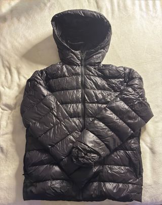 Zara Puffer Negro Plumas