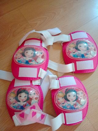 Patines Disney Princesas con Coderas y Rodilleras