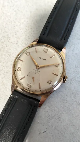 Reloj Festina antiguo.