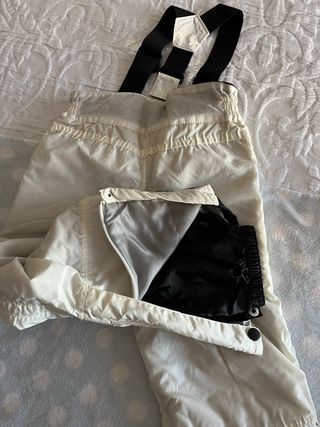 Pantalón de esquí con tirantes. 