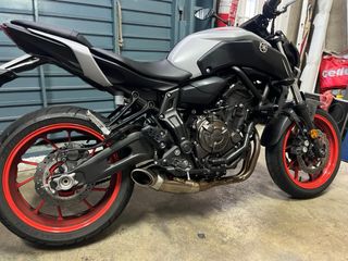 Tubo de escape Akrapovic Yamaha MT07, euro4