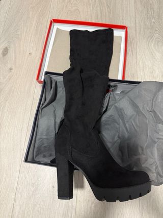 Botas altas Exé negras