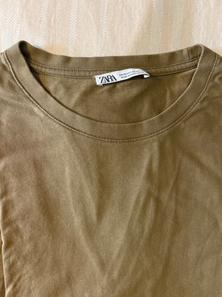 Camiseta Zara Marrón Talla XL