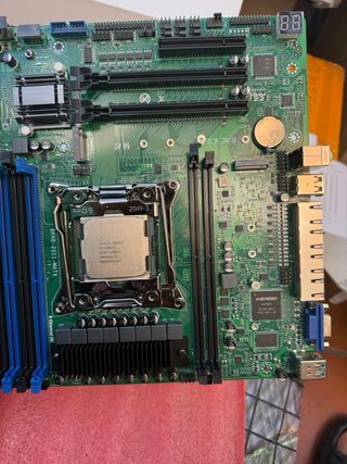 Scheda madre Intel + CPU + RAM