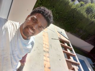 Construcción y pintura Seguridad y camarero