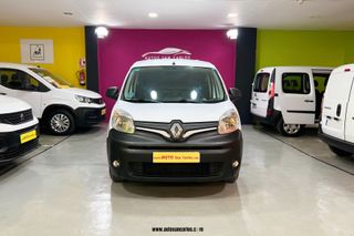ESPACIOSO KANGOO MAXI CARGA FÁCIL + 2 AÑOS