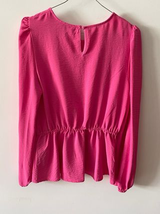 Blusa rosa ONLY manga larga peplum