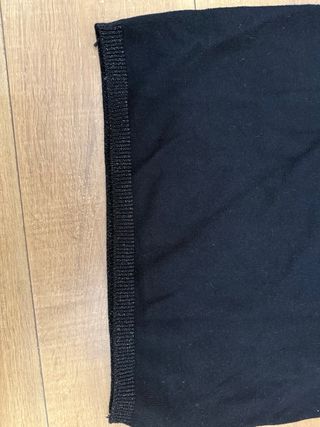 Jersey Levi's Negro Detalle Brillo Talla S