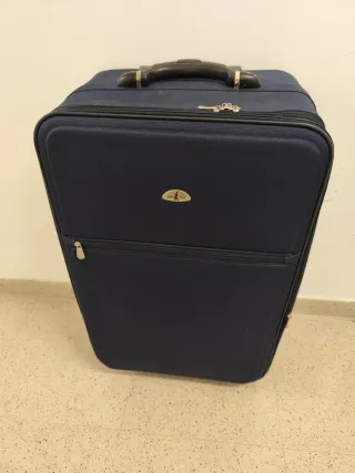 Maleta de viaje azul