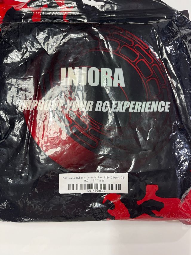 Injora. Innesti in gomma per veicoli telediri