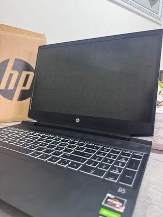 Portátil HP Pavilion/Victus 15.6 Impecable