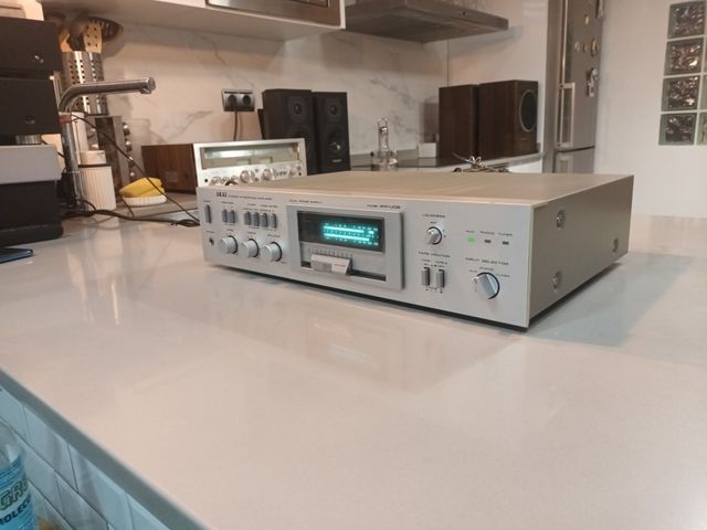 Amplificatore vintage AKAI AM-U02 PRODOTTO IN GIAPPONE