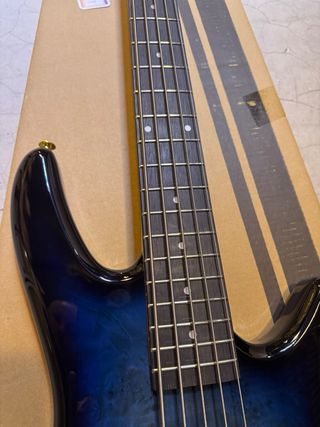 Bajo Ibanez GSR205PC-TMU 5 cuerdas