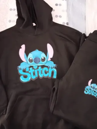 Chándal Negro con Estampado de Stitch