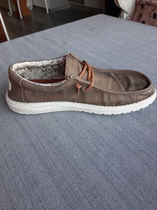 Scarpe Hey Dude Marroni