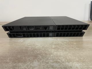 PS4 500GB Negra + Mando + 2 Juegos