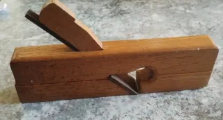 Pialletta in legno vintage