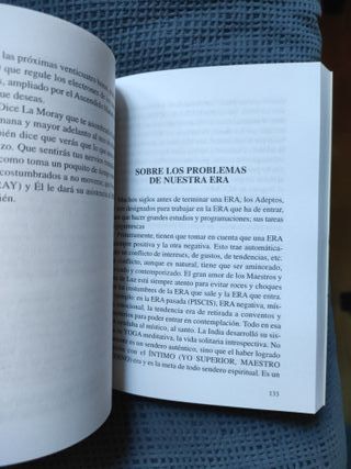 METAFÍSICA 4 EN 1 Volumen 2 (BOLSILLO): QUÉ ES ...