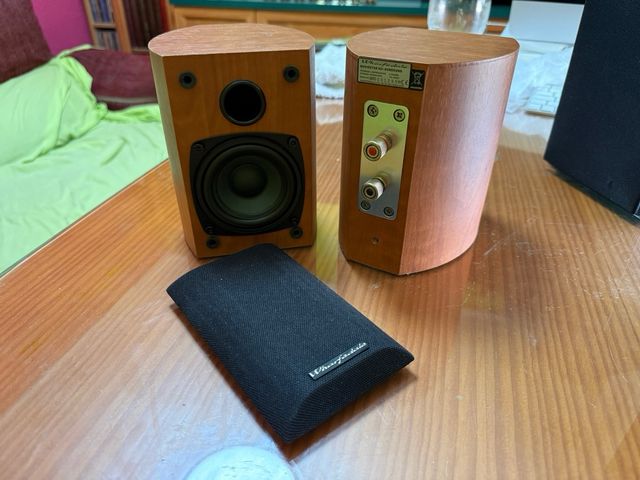 Altavoces Wharfedale MovieStar 60+