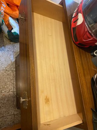 Cassettiera antica in legno