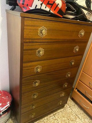 Cassettiera antica in legno
