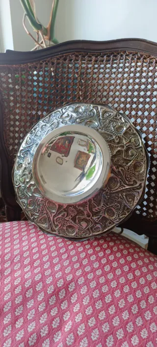 Centro de mesa decorativo plateado