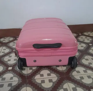Maleta de viaje rosa