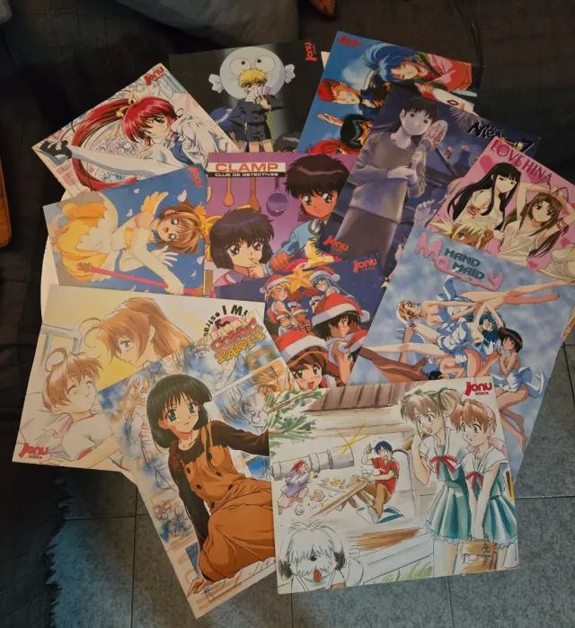 Pack revistas y posters manga