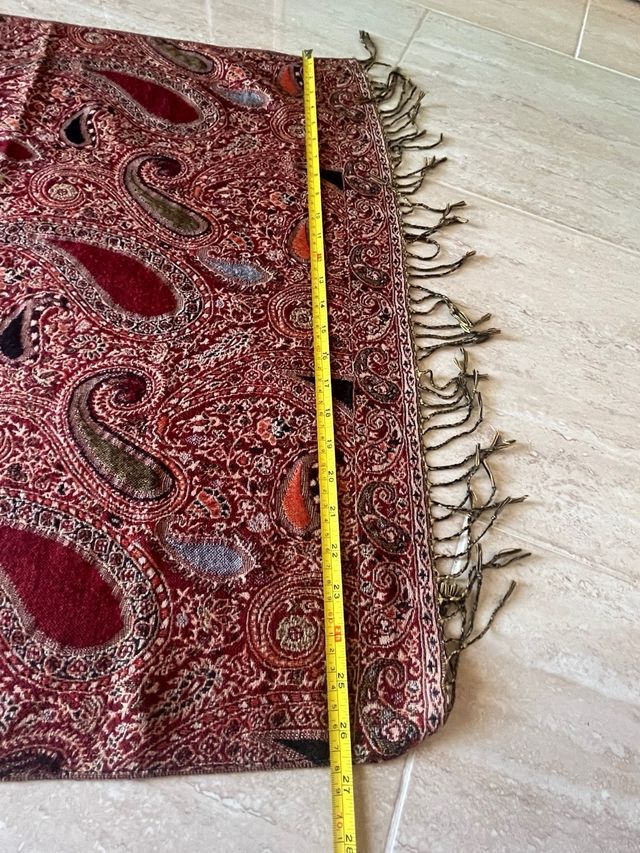 Echarpe con estampado paisley