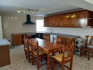 Habitación espaciosa en alquiler