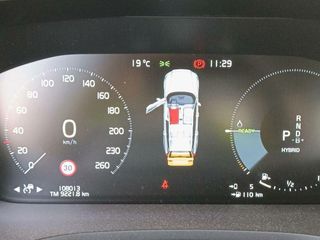 Volvo V60 2.0 T8 BUSINESS PLUS AUTO