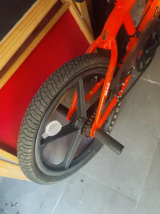Bicicleta BMX Roja Big Daddy