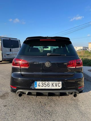 Volkswagen Golf 6 GTI 2011