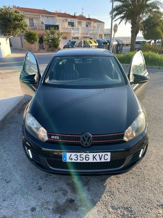 Volkswagen Golf 6 GTI 2011